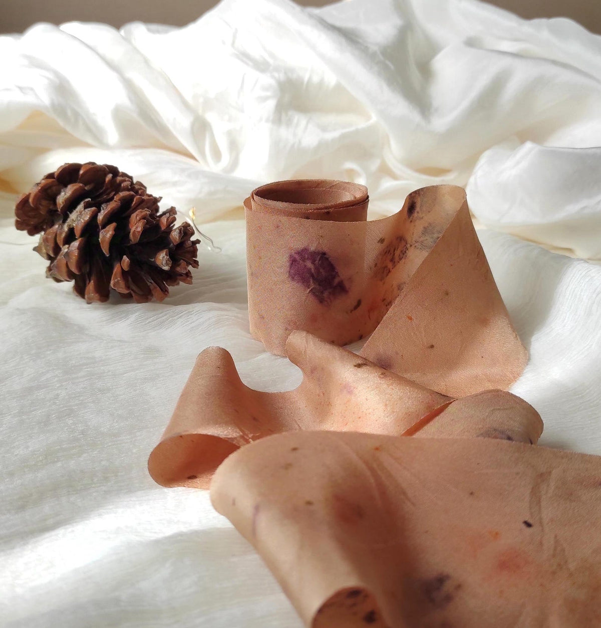 Botanical print silk ribbon, Earth Tone organic ribbon, Plant dyed habotai silk ribbon for wedding