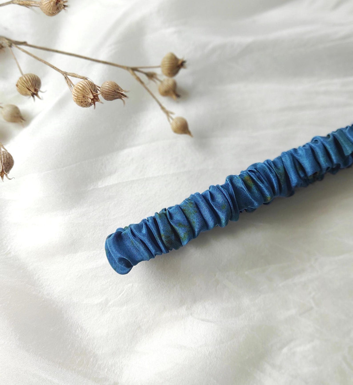 Indigo blue natural silk headband, Hand-Dyed pleated hair band, Organic print thin elastic for curly hair