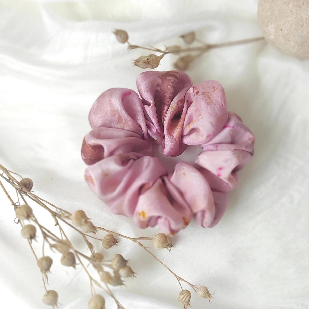 Mauve silk hair scrunchie, Botanical print hair tie, Plant-dyed hair elastic for mom