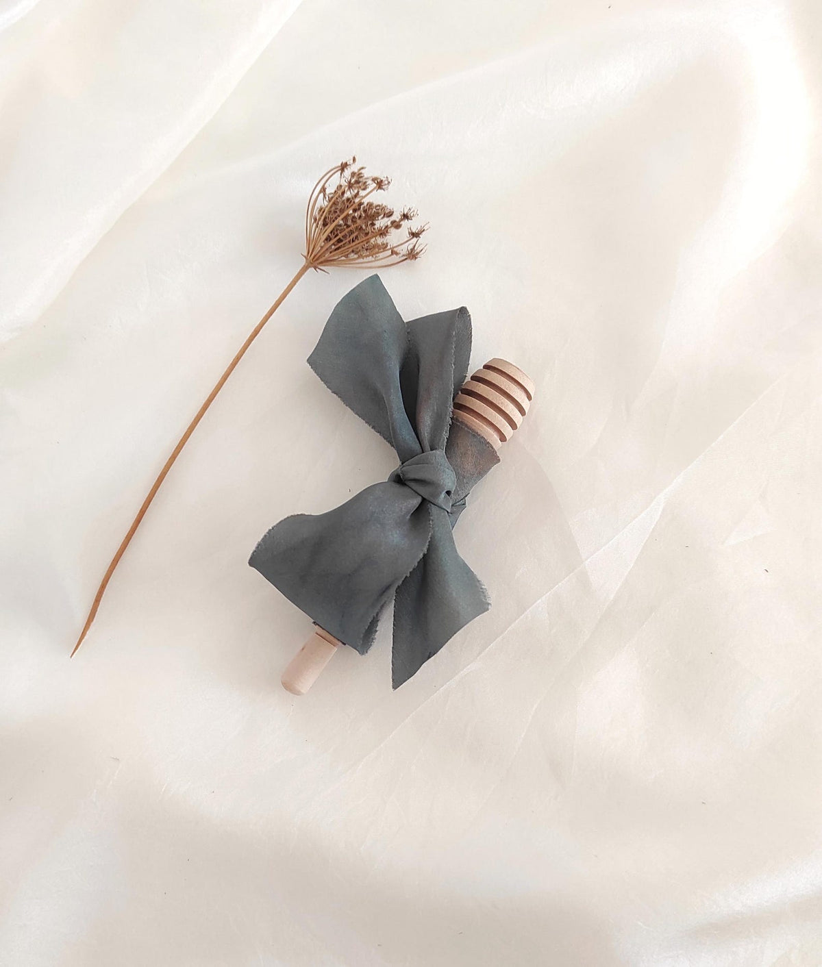 Botanically dyed indigo blue silk ribbon, Gift wrap silk ribbon, Handmade organic ribbon