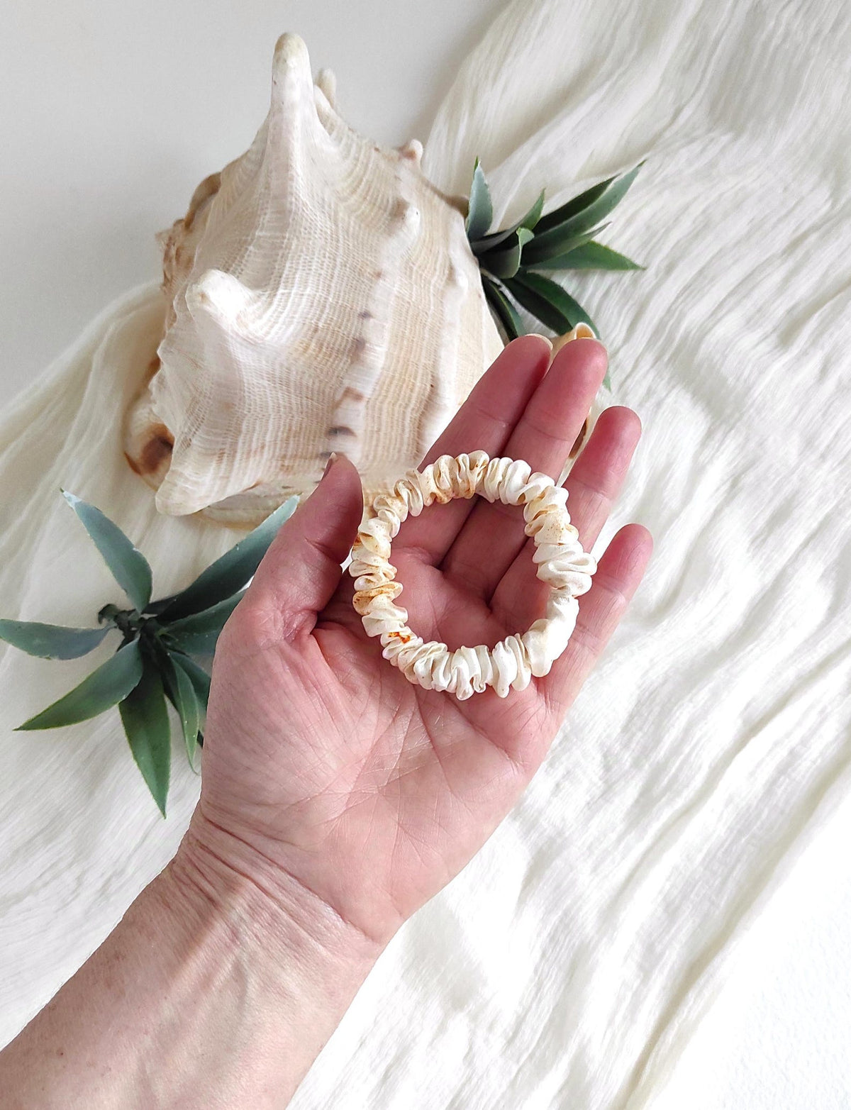 Speckled silk scrunchie, Natural flower print hair tie, Sustainable thin hair elastic for woman