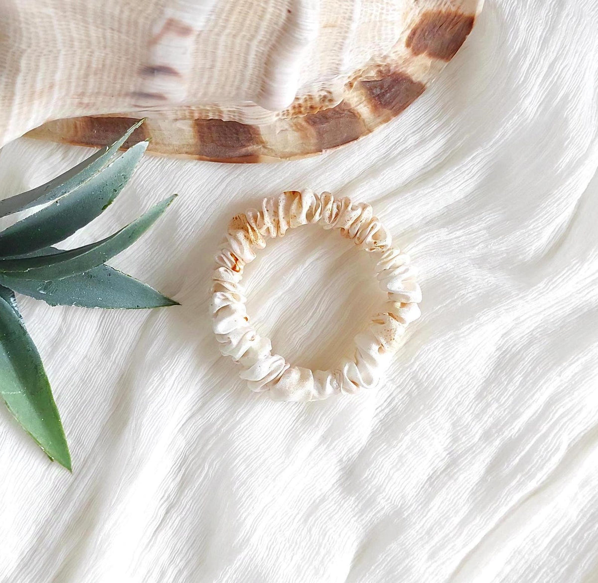 Speckled silk scrunchie, Natural flower print hair tie, Sustainable thin hair elastic for woman