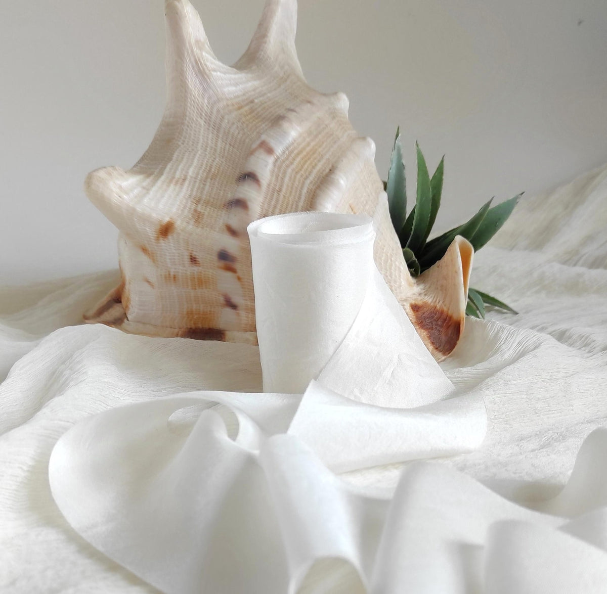Handmade White Silk Ribbon, Natural Dye, Bridal Bouquet Decoration
