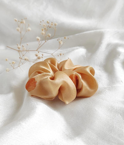 Naturally dyed organic silk scrunchie, Earth tone Very Soft printed for Girls, Botanical dyed sustainable elastic