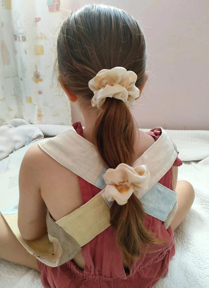 Silk hair tie dyed with plant dyes, Eco-friendly ivory tone scrunchie, Organic eco print hair elastic for little girls