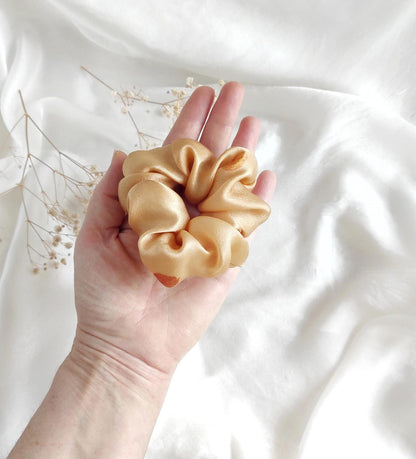 Naturally dyed organic silk scrunchie, Earth tone Very Soft printed for Girls, Botanical dyed sustainable elastic