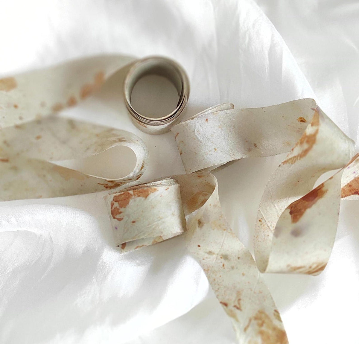Hand-Dyed Silk Ribbon in tone brown, Botanical Print organic ribbon for gift wrapping, Eco-print sustainable ribbon in plant and leaves