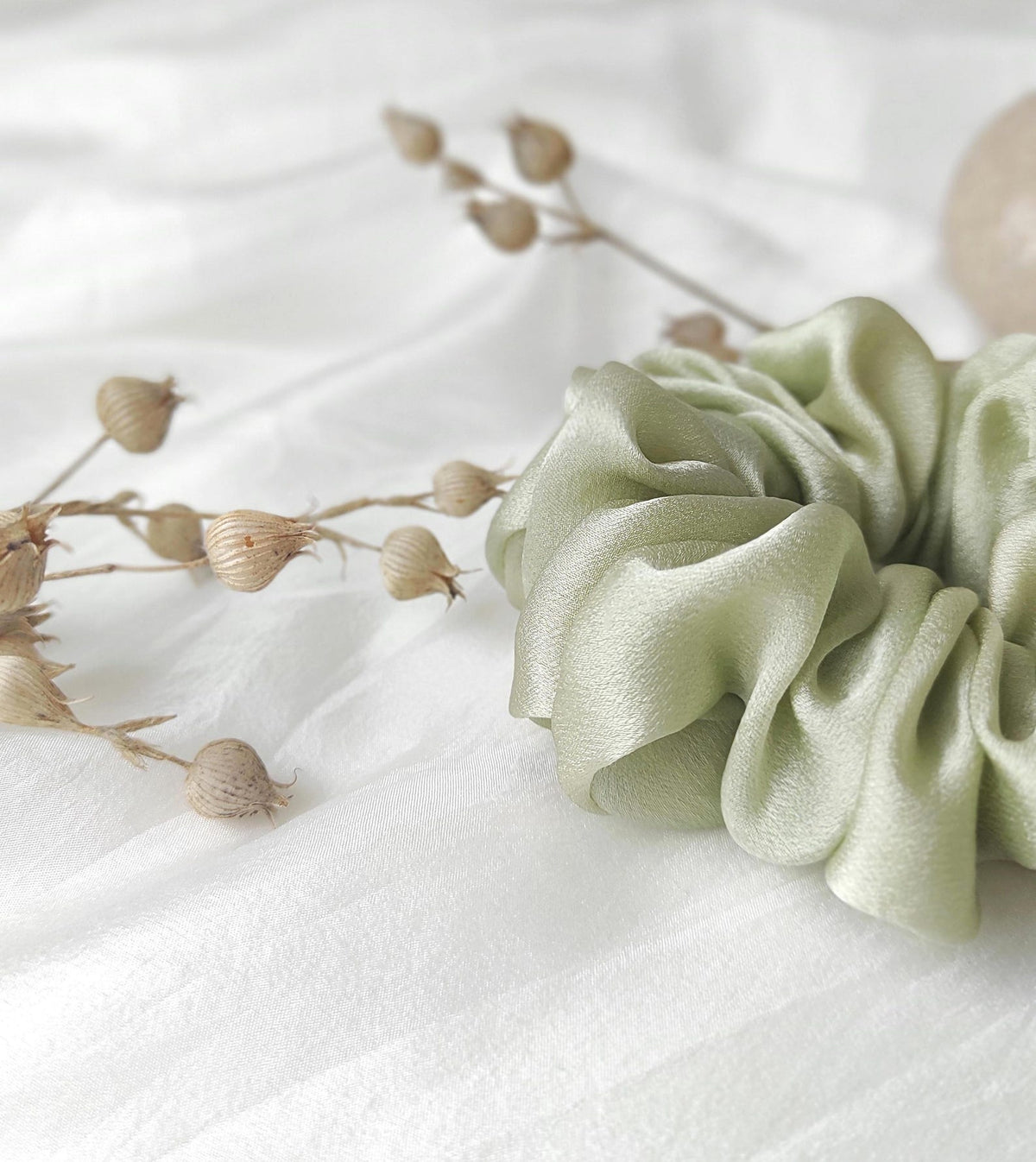 Botanically dyed silk scrunchy, Mint green hair tie, Organic mulberry silk elastic for woman
