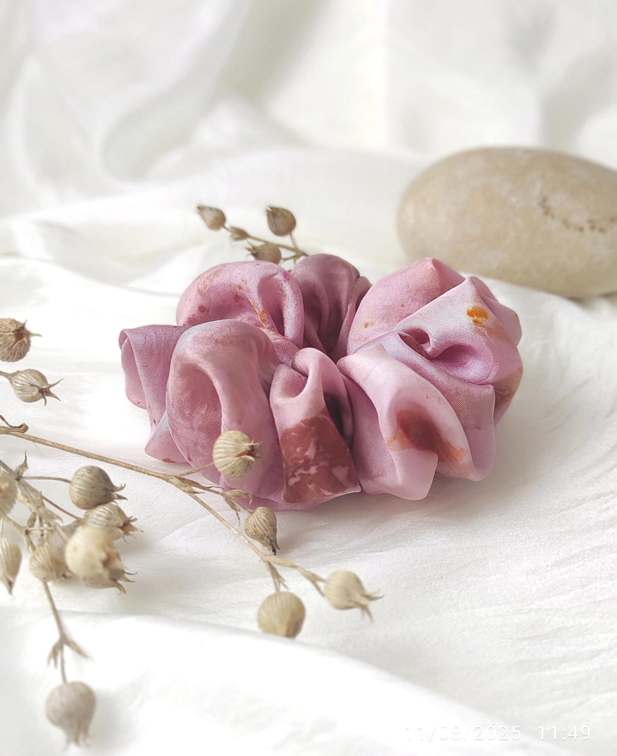 Mauve silk hair scrunchie, Botanical print hair tie, Plant-dyed hair elastic for mom