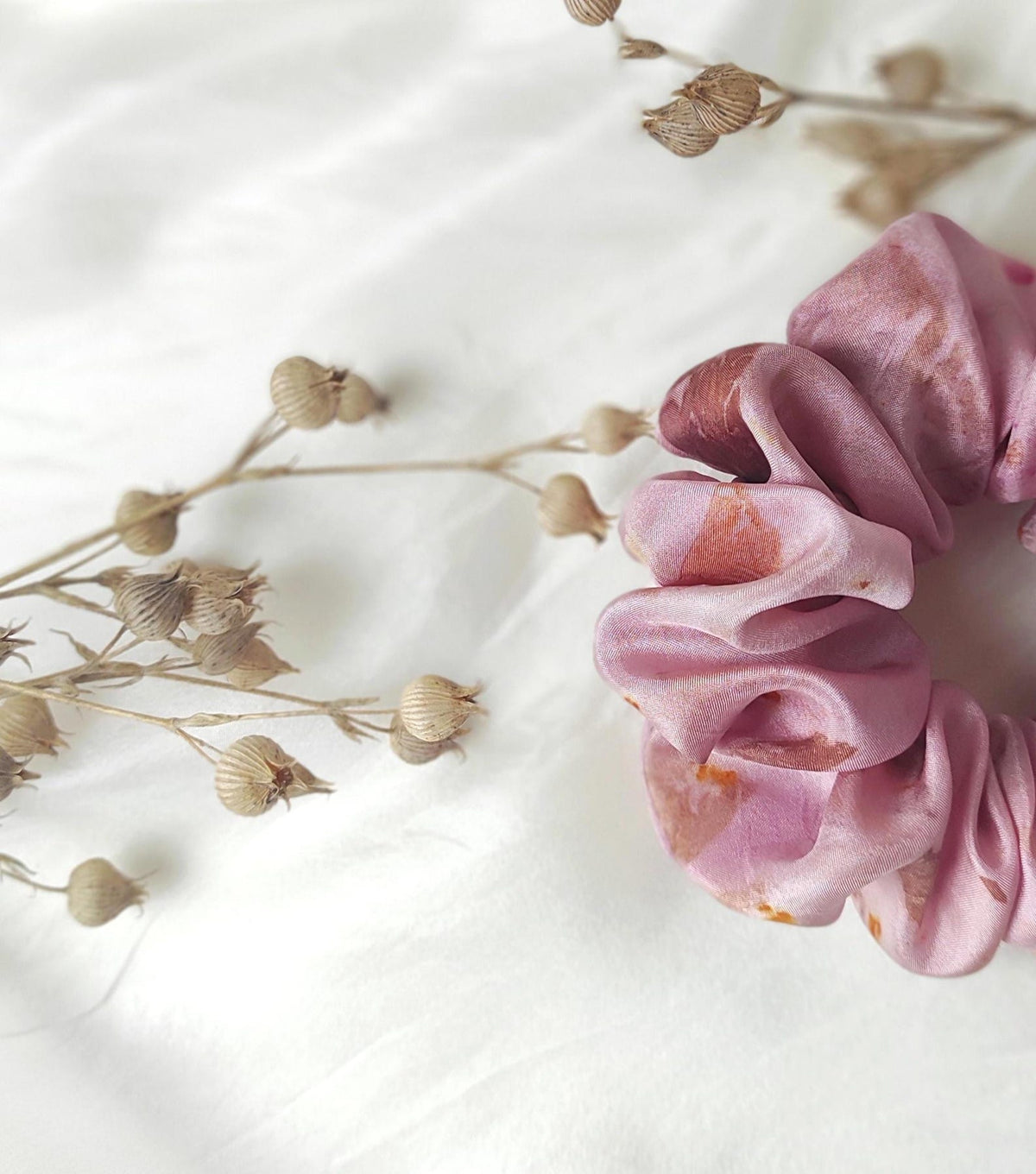 Mauve silk hair scrunchie, Botanical print hair tie, Plant-dyed hair elastic for mom