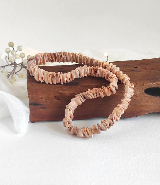Silk Ruched Headband in orange color, Plant dyed organic hairband for her, Eco-print thin hair elastic for winter