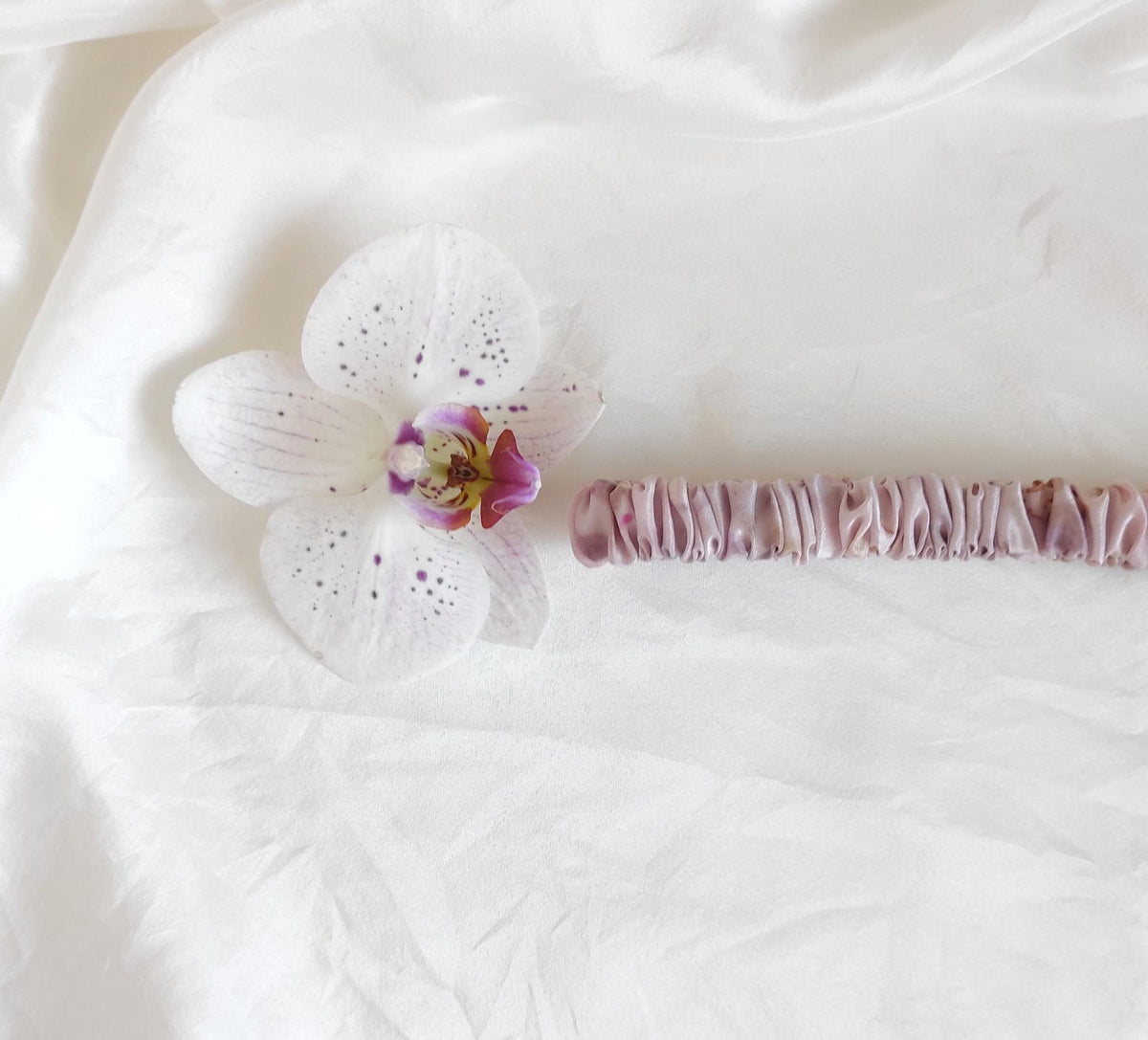 Plant Dyed Silk Headband, Light lilac Floral Print, Organic Hair Accessory