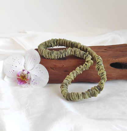 Botanically Dyed Silk Headband, Eco-Print Hair Accessory, Pleated Design hair band in green olive