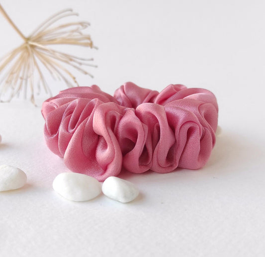 Botanically Dyed Silk Scrunchie, Medium Pink Organic Hair Tie, Eco-friendly Natural Elastic