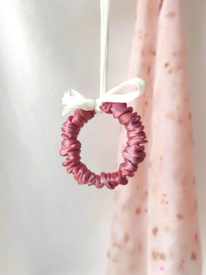 Plant dyed satin silk scrunchy, Pink color hair tie, Natural Print organic hair elastic for sister