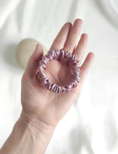 Natural Print Silk Scrunchie, Hand-Dyed Organic Hair Tie, Botanical dyed elastic for Christmas day gift