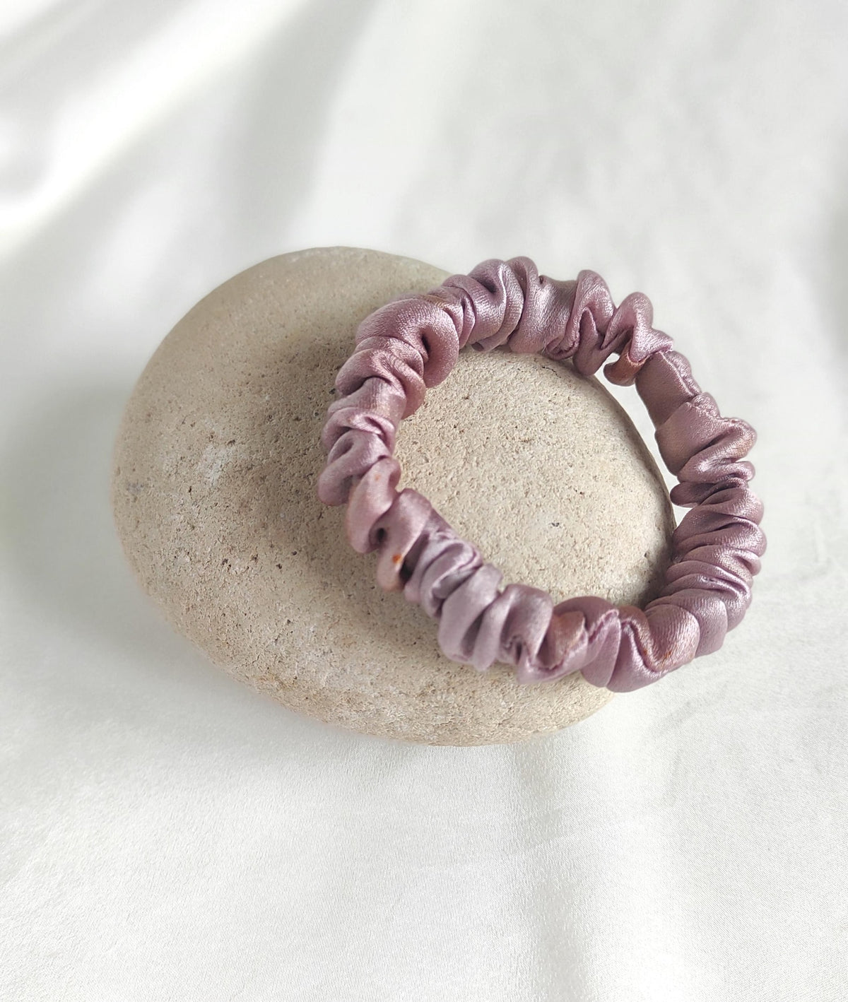 Natural Print Silk Scrunchie, Hand-Dyed Organic Hair Tie, Botanical dyed elastic for Christmas day gift