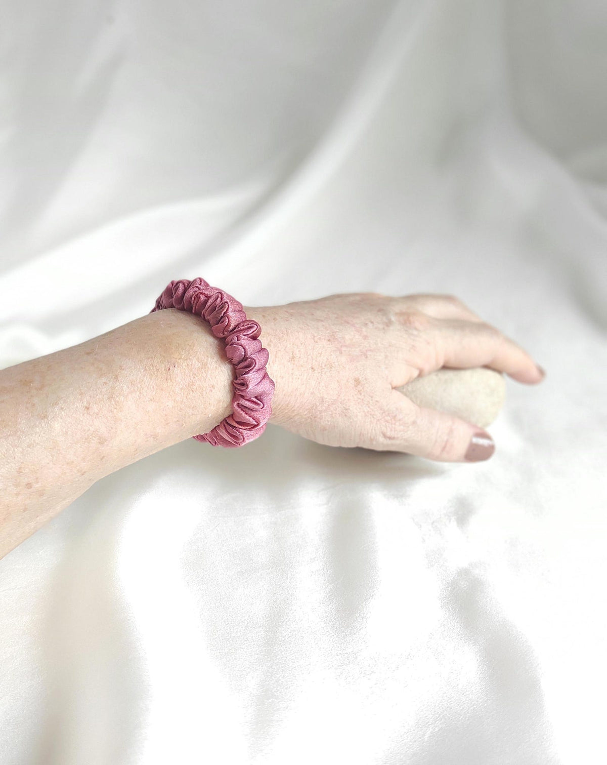 Plant dyed satin silk scrunchy, Pink color hair tie, Natural Print organic hair elastic for sister